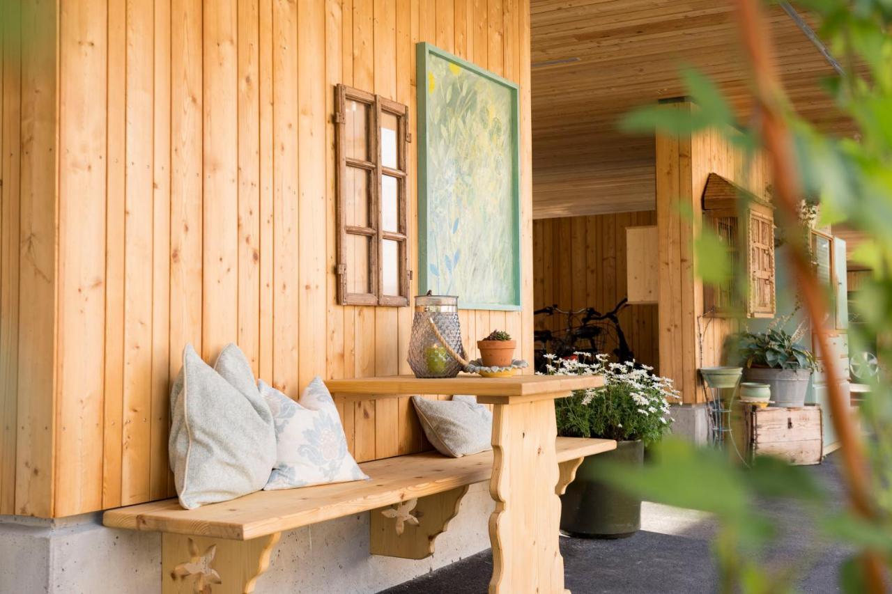 Gasthof Wiesenhof ストローブル エクステリア 写真